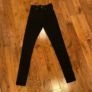 Black Skinny Jeans